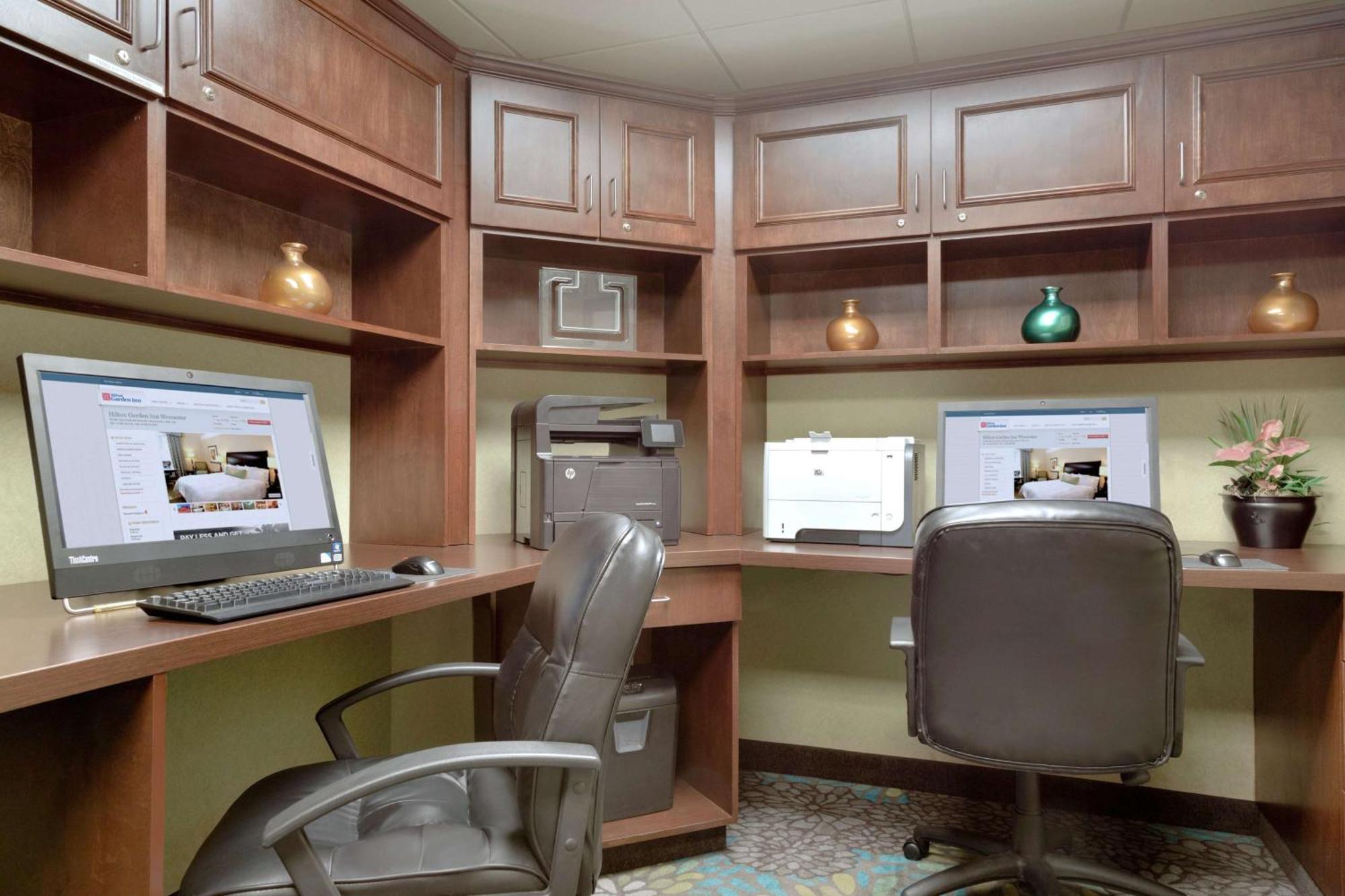 Hilton Garden Inn וורצ'סטר מראה חיצוני תמונה