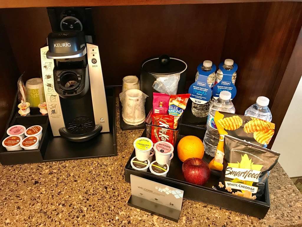 Hilton Garden Inn וורצ'סטר חדר תמונה